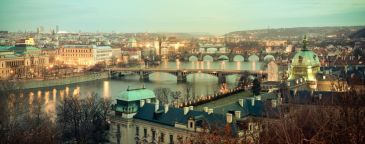 Фотообои Вид на мосты Праги сверху